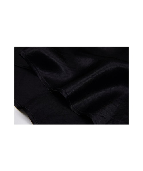 EKCOOKIES(イーケークッキーズ)の「【 EKCOOKIES 】Vネック光沢キャミソール(キャミソール・レディース・ブラック/シルバー・S/M/L)」の7枚目の写真