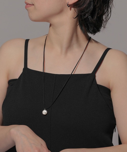 A part by（アパートバイ）の「【付け方２ＷＡＹ】パールチョーカー（チョーカー・レディース・ブラック・FREE）」の3枚目の写真