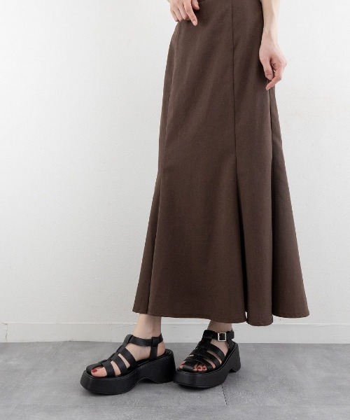 Fabby fabby（ファビィーファビィー）の「グルカワイド厚底サンダル（サンダル・レディース・ブラック/オフホワイト・MEDIUM/LARGE/SMALL）」の5枚目の写真