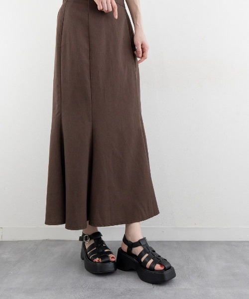 Fabby fabby（ファビィーファビィー）の「グルカワイド厚底サンダル（サンダル・レディース・ブラック/オフホワイト・MEDIUM/LARGE/SMALL）」の6枚目の写真