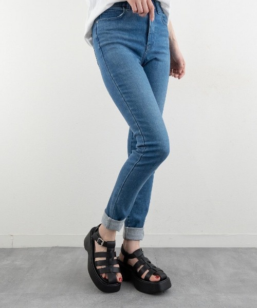 Fabby fabby（ファビィーファビィー）の「グルカワイド厚底サンダル（サンダル・レディース・ブラック/オフホワイト・MEDIUM/LARGE/SMALL）」の10枚目の写真