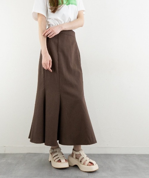 Fabby fabby（ファビィーファビィー）の「グルカワイド厚底サンダル（サンダル・レディース・ブラック/オフホワイト・MEDIUM/LARGE/SMALL）」の17枚目の写真