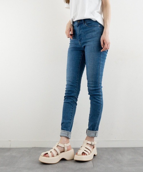 Fabby fabby（ファビィーファビィー）の「グルカワイド厚底サンダル（サンダル・レディース・ブラック/オフホワイト・MEDIUM/LARGE/SMALL）」の21枚目の写真