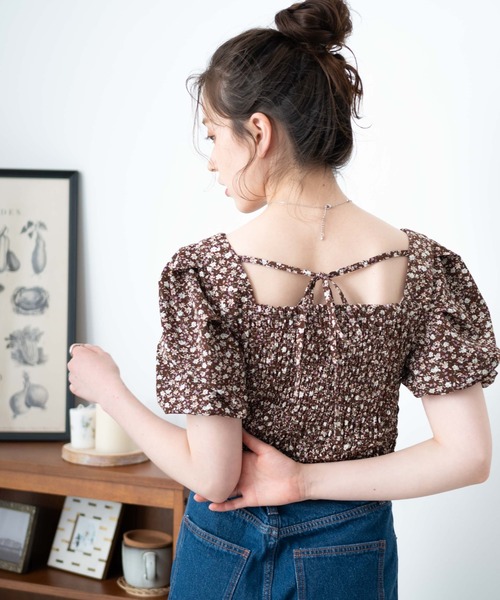 WEGO（ウィゴー）の「WEGO/バルーンスリーブフラワーブラウス（シャツ/ブラウス・レディース・ブラウン/ブラック・FREE）」の9枚目の写真