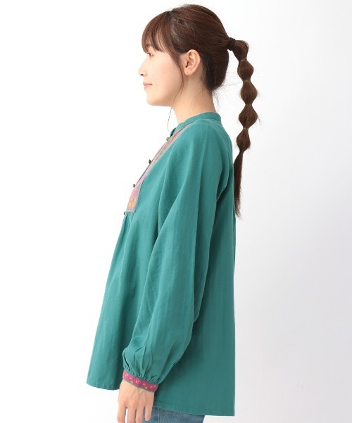 チチカカ（チチカカ）の「チバイ刺繍ブラウス（シャツ/ブラウス・レディース・ブラック/ブルーグリーン/オフホワイト・FREE）」の9枚目の写真