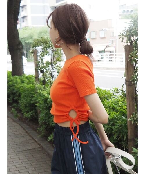 EVRIS（エヴリス）の「サイドドロストリブトップス（Tシャツ/カットソー・レディース・ホワイト/オレンジ/ブラック・FREE）」の22枚目の写真