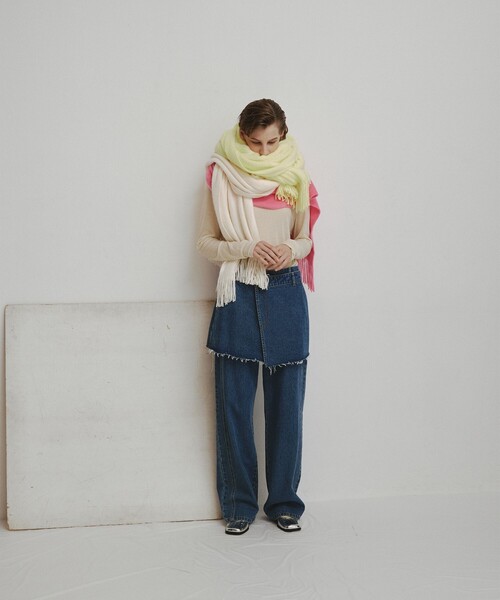 Ray BEAMS（レイビームス）の「Ray BEAMS / 無地 カラー ロング マフラー（マフラー・レディース・イエロー/ラベンダー/オフホワイト/ブラック/ライトグレー/ピンク・ONE SIZE）」の8枚目の写真