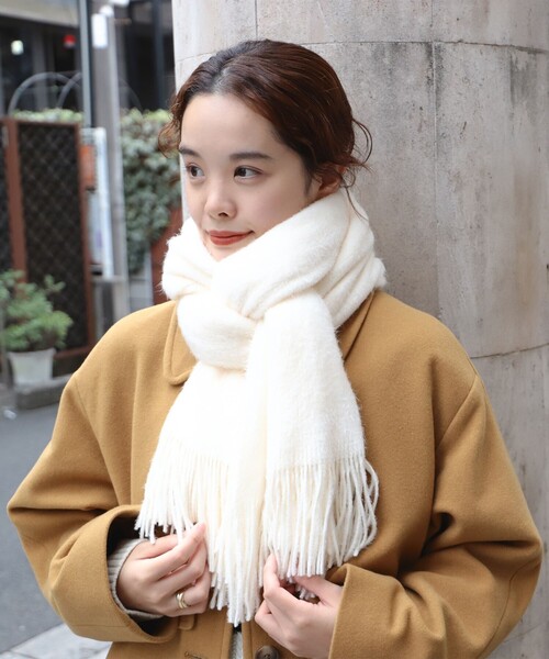 Ray BEAMS（レイビームス）の「Ray BEAMS / 無地 カラー ロング マフラー（マフラー・レディース・イエロー/ラベンダー/オフホワイト/ブラック/ライトグレー/ピンク・ONE SIZE）」の15枚目の写真