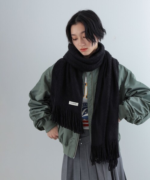 Ray BEAMS（レイビームス）の「Ray BEAMS / 無地 カラー ロング マフラー（マフラー・レディース・イエロー/ラベンダー/オフホワイト/ブラック/ライトグレー/ピンク・ONE SIZE）」の17枚目の写真