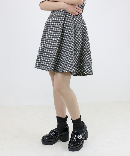 LOVEHUNTER(ラブハンター)の「LOVE HUNTER / 厚底 ビジューバックル ローファー (1603)(1608)(1623)(ローファー・レディース・ブラック/ブラック系その他/ブラック系その他3/ブラック系3/ブラック系その他2/ブラック系2・SS/S/M/L/LL)」の10枚目の写真
