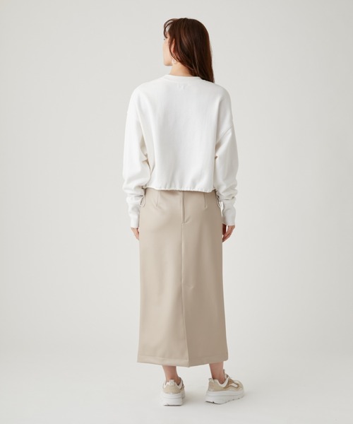 emmi（エミ）の「【emmi atelier】ラメ裏毛クロップドプルオーバー（Tシャツ/カットソー・レディース・ライトベージュ/オフホワイト・FREE）」の16枚目の写真