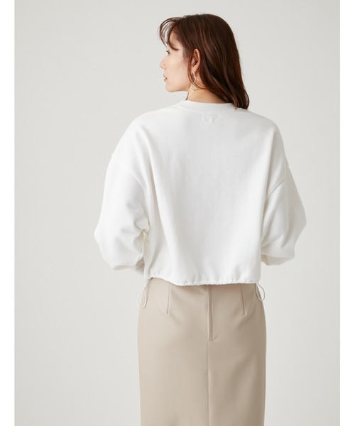 emmi（エミ）の「【emmi atelier】ラメ裏毛クロップドプルオーバー（Tシャツ/カットソー・レディース・ライトベージュ/オフホワイト・FREE）」の17枚目の写真