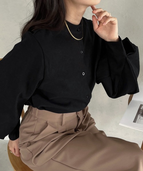 CLEA（クレア）の「ボリューム袖バンドカラーブラウス（シャツ/ブラウス・レディース・ダークブルー/ベージュ/ホワイト/ブラック・FREE）」の12枚目の写真