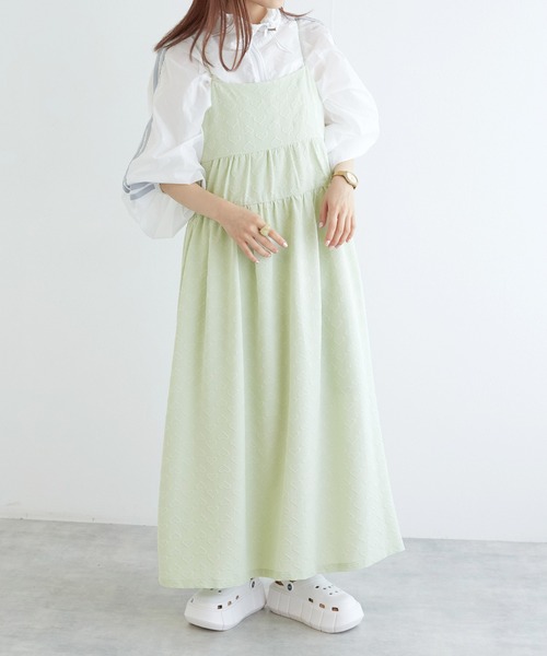 w closet（ダブルクローゼット）の「ハートふくれジャガード