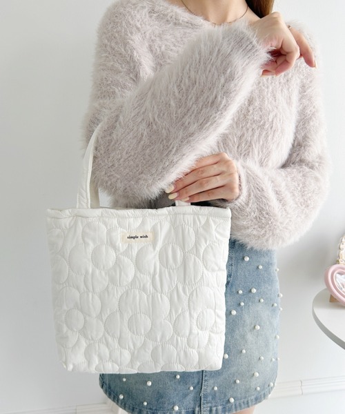 Loueme（ルエム）の「フラワーキルティングミニトートバッグ（ハンドバッグ・レディース・ピンク/アイボリー/ライトブルー・FREE）」の8枚目の写真