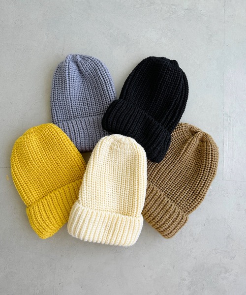 CLEA(クレア)の「ビッグボリュームニットキャップ(ニットキャップ/ビーニー・レディース・アイボリー/ブラック/グレー/ベージュ/マスタード・FREE)」の8枚目の写真