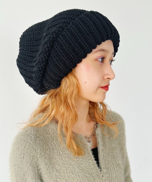 CLEA(クレア)の「ビッグボリュームニットキャップ(ニットキャップ/ビーニー・レディース・アイボリー/ブラック/グレー/ベージュ/マスタード・FREE)」の21枚目の写真