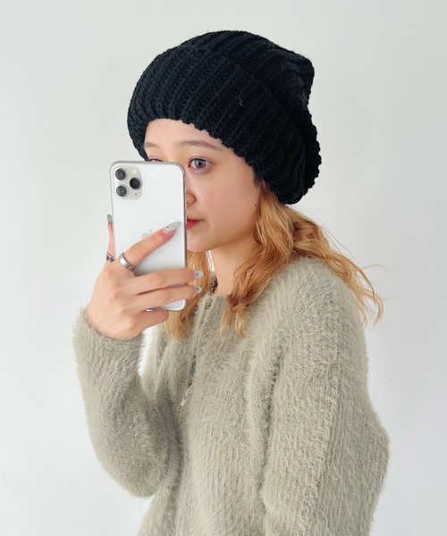 CLEA(クレア)の「ビッグボリュームニットキャップ(ニットキャップ/ビーニー・レディース・アイボリー/ブラック/グレー/ベージュ/マスタード・FREE)」の18枚目の写真