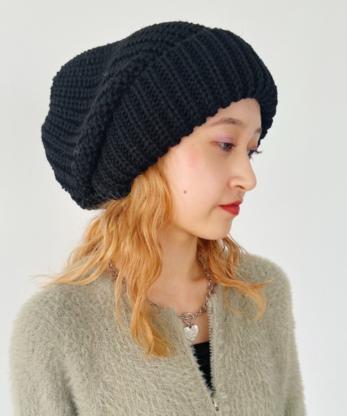 CLEA(クレア)の「ビッグボリュームニットキャップ(ニットキャップ/ビーニー・レディース・アイボリー/ブラック/グレー/ベージュ/マスタード・FREE)」の20枚目の写真