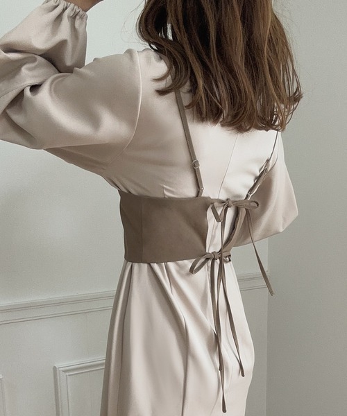 LAUIR(ラウアー)の「バックリボンコルセットビスチェ(ベスト・レディース・ブラウン/ブラック/アイボリー・LARGE/MEDIUM)」の12枚目の写真