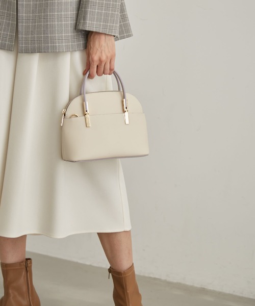 ROPE' PICNIC(ロペピクニック)の「軽量レクタンメタルミニボストン&ショルダーバッグ(ショルダーバッグ・レディース・キナリ/ベージュ系その他/ライトグレー/ブラック系その他2・FREE)」の2枚目の写真