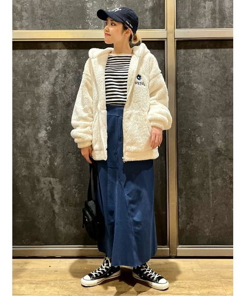 (What it isNt)ART BY MARKGONZALES(ワットイットイズント)の「【(What it isNt)】【what it isNt別注】シャギーボアジップパーカー(その他アウター・メンズ・ブラック/ホワイト・L/XL/M)」の8枚目の写真