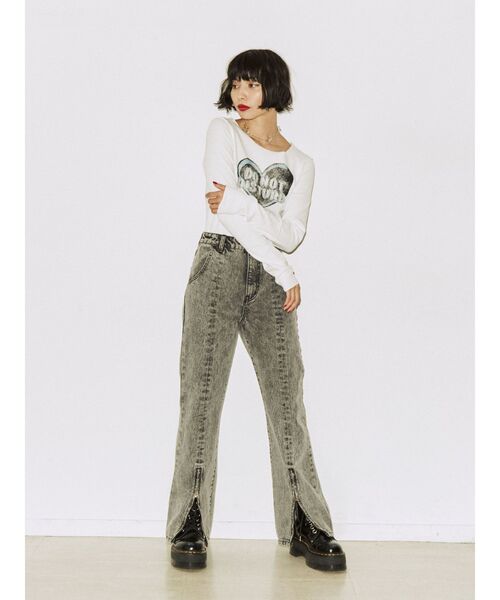 jouetie(ジュエティ)の「フロントZIPデニム(デニムパンツ・レディース・パープル/ブラウン/ブラック・SMALL/MEDIUM)」の6枚目の写真