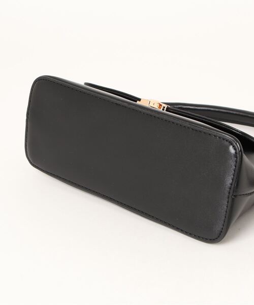 clear（クリア）の「バケットバッグ[スクエア ミニバッグ ヴィンテージライク]（ハンドバッグ・レディース・キャメル/ブラウン/ブラック・F）」の5枚目の写真