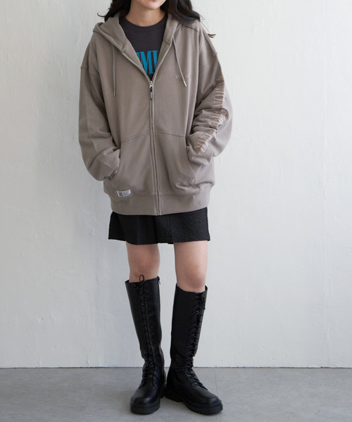 VISION STREET WEAR（ヴィジョンストリートウェア）の「VISION STREET WEAR ビジョンストリートウェア マグロゴジップパーカー（パーカー・メンズ・ブラック/オフホワイト/グレー/パープル・L/M）」の15枚目の写真