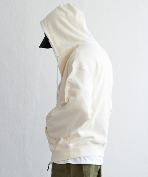 VISION STREET WEAR（ヴィジョンストリートウェア）の「VISION STREET WEAR ビジョンストリートウェア マグロゴジップパーカー（パーカー・メンズ・ブラック/オフホワイト/グレー/パープル・L/M）」の19枚目の写真