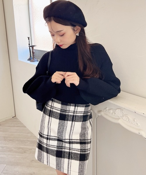 MIIA（ミーア）の「ボリュームスリーブニット（ニット/セーター・レディース・ブラック/オフホワイト/グレー系その他2/ホワイト系その他/ピンク・FREE）」の18枚目の写真