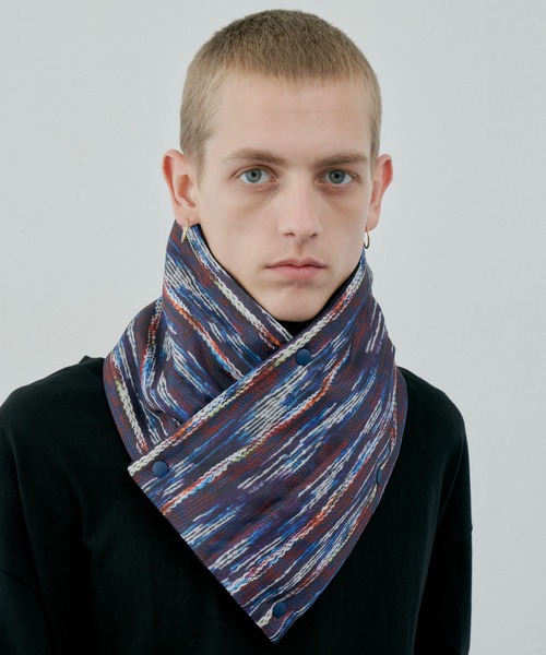 AIVER（アイバー）の「AIVER　ニット転写リバーシブルネックウォーマー（ネックウォーマー/スヌード・メンズ・ブラック/グレー/その他・FREE）」の9枚目の写真