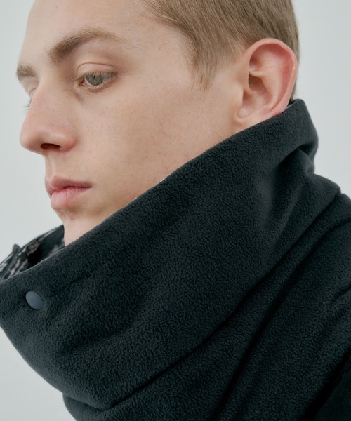 AIVER（アイバー）の「AIVER　ニット転写リバーシブルネックウォーマー（ネックウォーマー/スヌード・メンズ・ブラック/グレー/その他・FREE）」の4枚目の写真