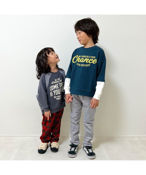 BREEZE(ブリーズ)の「【WEB限定】袖切替トレーナー(スウェット・キッズ・カーキ/ブラック/ブラウン/ネイビー・100/90/140/110/80/130/120)」の8枚目の写真