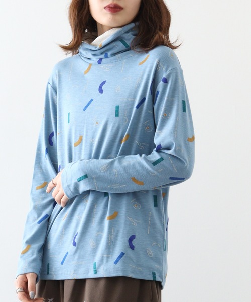 Emago(イマゴ)の「EMAGO 朝食総柄プリントタートル(Tシャツ/カットソー・レディース・マスタード/ブルー/アイボリー/ブラック・FREE)」の14枚目の写真