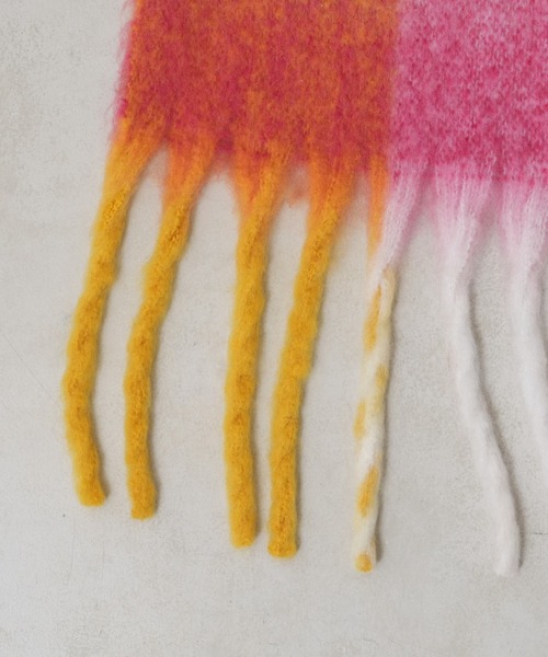 BIRTHDAY BAR（バースデイバー）の「カラーブロックストール（ストール/ショール・レディース・グリーン/ブルー・フリー）」の9枚目の写真