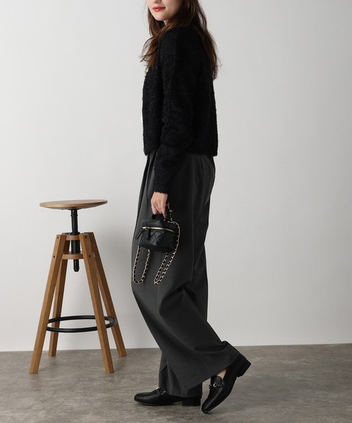 acro(アクロ)の「パール釦付きラメフェザーニットカーディガン/AC3323(カーディガン/ボレロ・レディース・ブラック/ブルー/グレー・フリ-)」の5枚目の写真