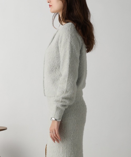 acro(アクロ)の「パール釦付きラメフェザーニットカーディガン/AC3323(カーディガン/ボレロ・レディース・ブラック/ブルー/グレー・フリ-)」の15枚目の写真