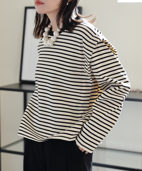 ULEULA(ウルア)の「タックショルダーデザインボーダーカットソー(Tシャツ/カットソー・レディース・モカ/アイボリー・FREE)」の8枚目の写真
