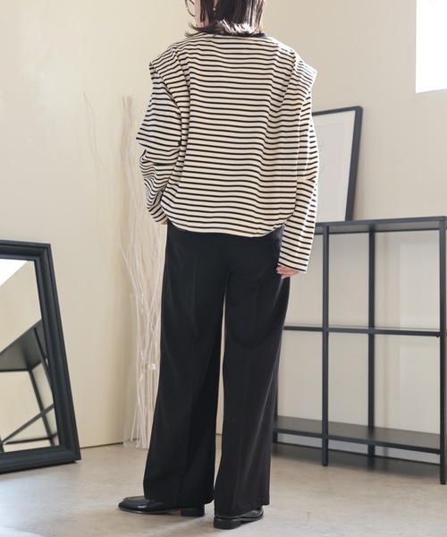 ULEULA(ウルア)の「タックショルダーデザインボーダーカットソー(Tシャツ/カットソー・レディース・モカ/アイボリー・FREE)」の16枚目の写真