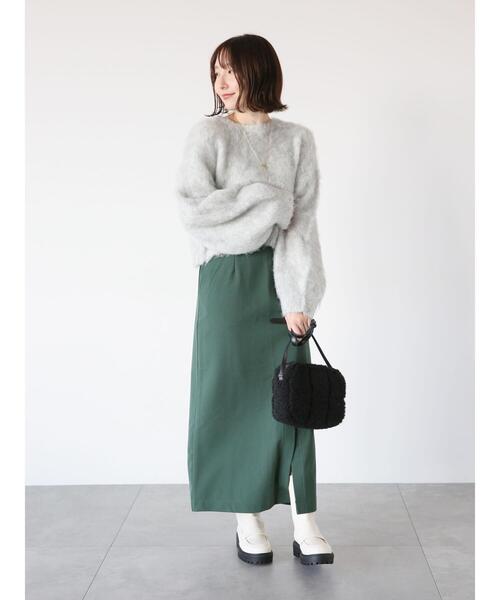 Te chichi TERRASSE(テチチテラス)の「◎起毛クロップド丈ニット(ニット/セーター・レディース・オフホワイト/ブルー/ピンク/グレー・F)」の8枚目の写真