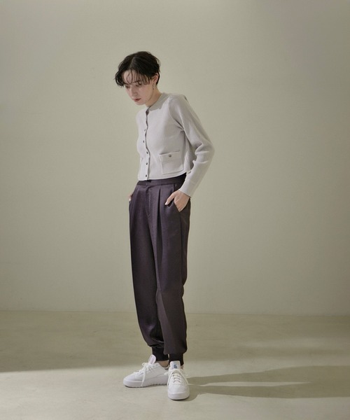 SALON adam et rope'（サロン アダム エ ロペ）の「リブクルーネックショートカーディガン -CreamyCotton /クリーミーコットン-（カーディガン/ボレロ・レディース・ブラック系その他/ホワイト/ライトグレー・FREE）」の6枚目の写真