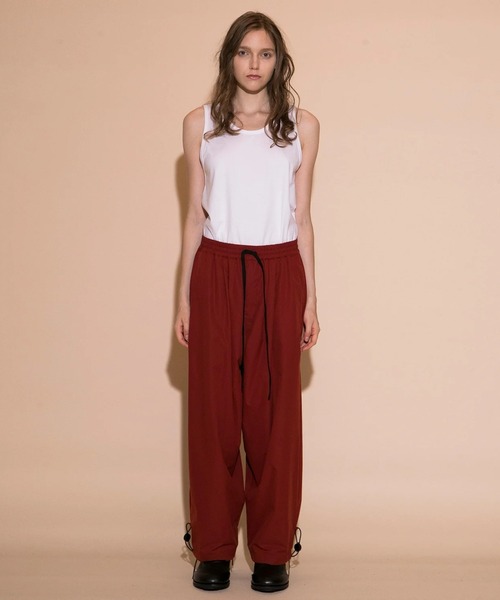 my beautiful landlet（マイビューティフルランドレット）の「【my beautiful landlet】PRIMEFLEX WIDE EASY PANTS（その他パンツ・メンズ・ブラック/レッド/ネイビー/グレー・1/0）」の4枚目の写真