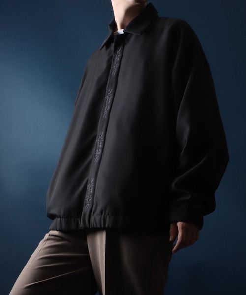 ANPAS(アンパス)の「Flontfly Short Zip Jacket/比翼仕立て ショート丈 ジップ ジャケット ブルゾン 刺繍入り(ブルゾン・メンズ・ブラック/グレイッシュベージュ/チャコール・M/L)」の8枚目の写真
