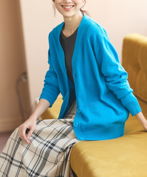 Honeys（ハニーズ）の「花粉対策Ｖネックカーディガン（カーディガン/ボレロ・レディース・ネイビー/ラベンダー/イエロー/ベージュ/ブラック/杢グレー/ブルー/ターコイズブルー・S/M/L/LL/3L）」の12枚目の写真