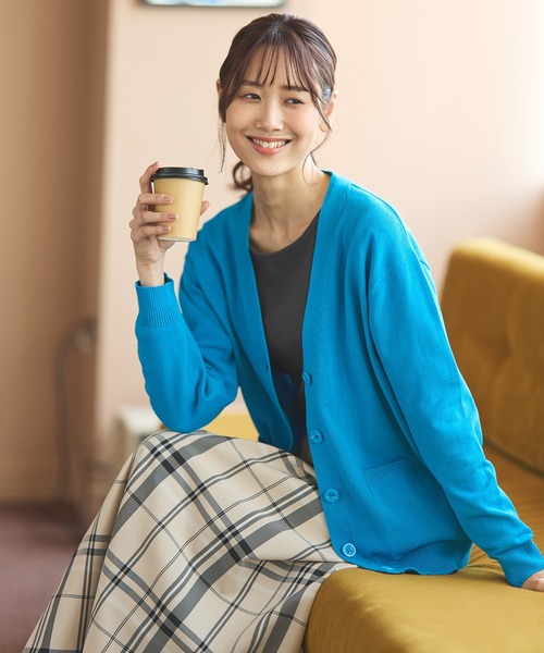 Honeys（ハニーズ）の「花粉対策Ｖネックカーディガン（カーディガン/ボレロ・レディース・ネイビー/ラベンダー/イエロー/ベージュ/ブラック/杢グレー/ブルー/ターコイズブルー・S/M/L/LL/3L）」の13枚目の写真