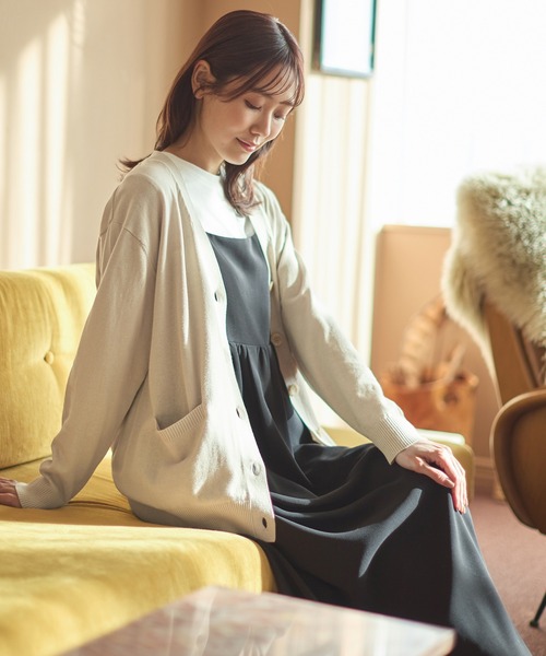 Honeys（ハニーズ）の「花粉対策Ｖネックカーディガン（カーディガン/ボレロ・レディース・ネイビー/ラベンダー/イエロー/ベージュ/ブラック/杢グレー/ブルー/ターコイズブルー・S/M/L/LL/3L）」の17枚目の写真