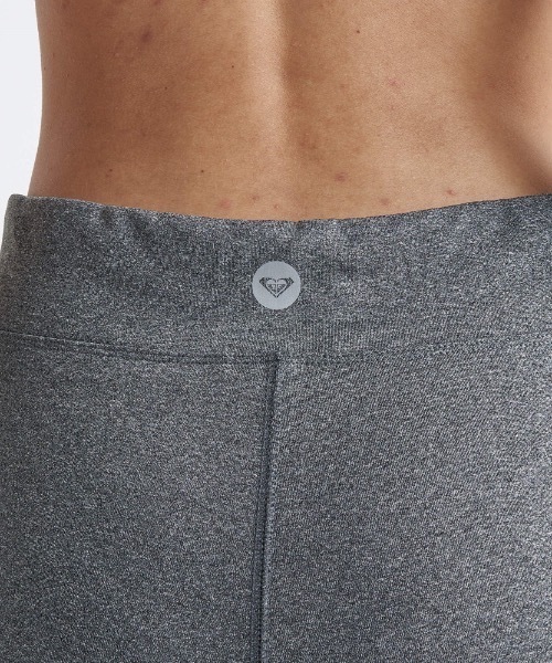 ROXY（ロキシー）の「MY 1ST ROXY LEGGINGS/ロキシー速乾UVカット付きベーシックデザインレギンスパンツ（レギンス/スパッツ・レディース・ブルー/グレー/レッド/ブラック・LARGE/MEDIUM/SMALL）」の14枚目の写真