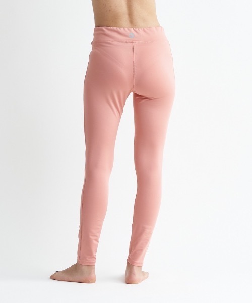 ROXY（ロキシー）の「MY 1ST ROXY LEGGINGS/ロキシー速乾UVカット付きベーシックデザインレギンスパンツ（レギンス/スパッツ・レディース・ブルー/グレー/レッド/ブラック・LARGE/MEDIUM/SMALL）」の15枚目の写真