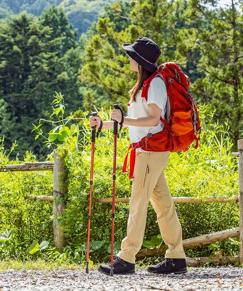 phenix outdoor(フェニックスアウトドア)の「phenix OUTDOOR(フェニックスアウトドア) レディース アウトドアロゴ 半袖Tシャツ (吸水速乾 / 抗菌防臭)(Tシャツ/カットソー・レディース・オフホワイト/グリーン系/ブラック・SMALL/MEDIUM/LARGE)」の2枚目の写真
